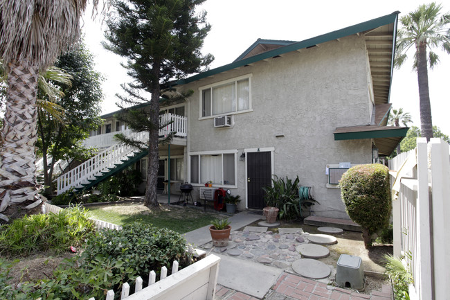 226-234 S Pima Ave in West Covina, CA - Building Photo - Building Photo