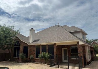 125 Whitney Dr in Hickory Creek, TX - Building Photo - Building Photo
