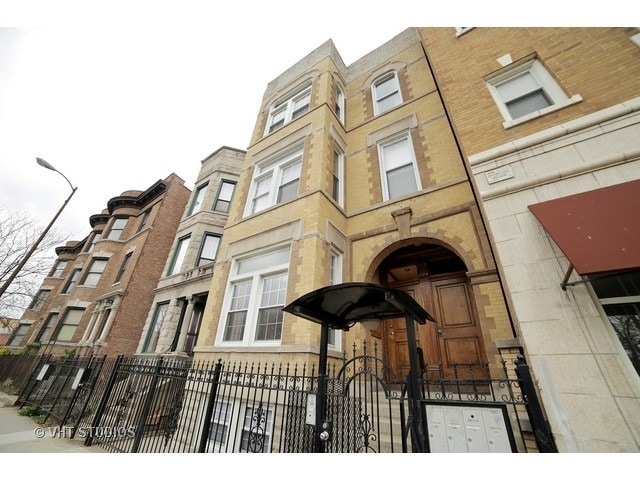 property at 3044 W North Ave