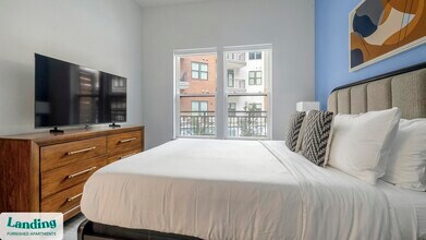 3706 Goodwin Ave, Unit 171 in Austin, TX - Building Photo - Building Photo