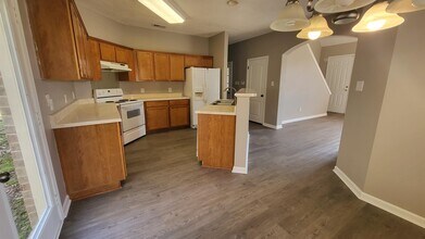 9120 Karen Mill Cove in Memphis, TN - Building Photo - Building Photo