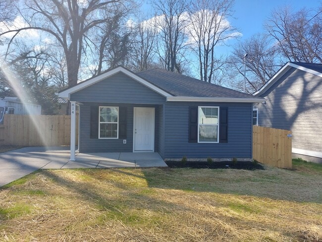 property at 814 East End St