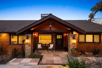 30 Castlewood Dr in Pleasanton, CA - Building Photo - Building Photo
