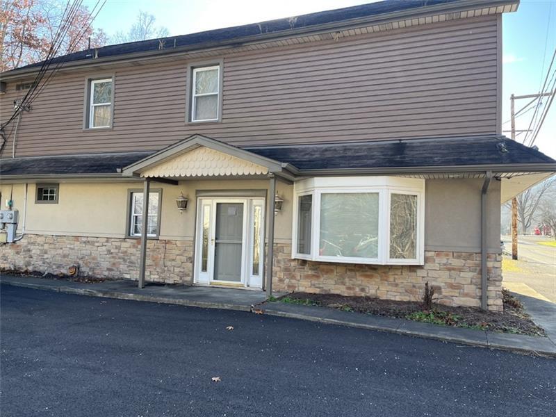 170 Little Deer Crk Rd in Cheswick, PA - Building Photo