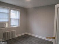 909 St Dunstans Rd photo'