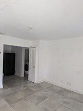 741 NW 3rd Ave in Fort Lauderdale, FL - Building Photo - Building Photo