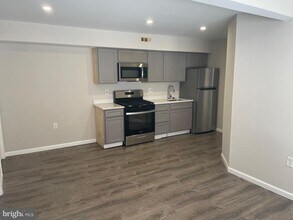 330 63rd St NE in Washington, DC - Building Photo - Building Photo