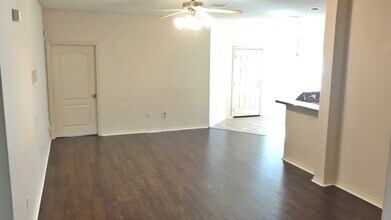 4406 Davenport St in Houston, TX - Building Photo - Building Photo