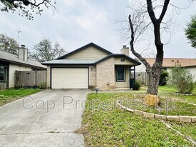 10118 Rainbow Bend in San Antonio, TX - Building Photo