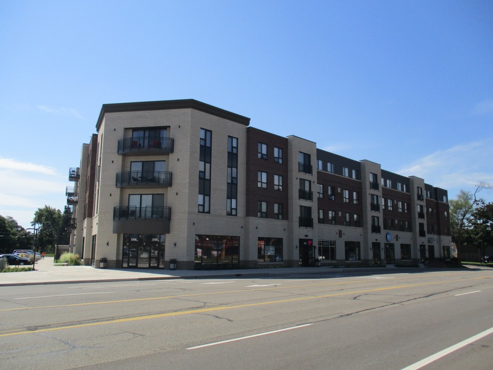 2701 West in Kalamazoo, MI - Building Photo