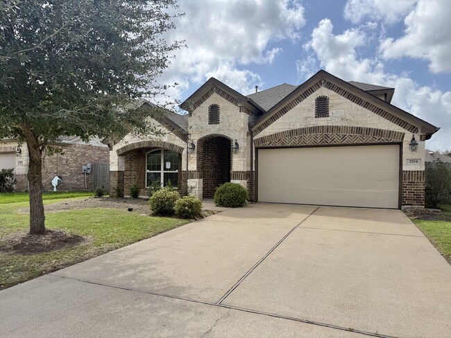 2704 Camden Hills Ln in Houston, TX - Building Photo - Building Photo