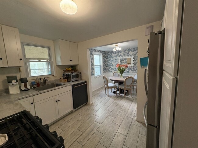 216 Quincy Shore Dr in Quincy, MA - Building Photo - Building Photo