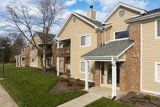 Villages at Hunters Glen in Dayton, OH - Building Photo - Building Photo