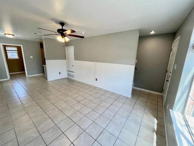 336 Farm to market 1174 in Bertram, TX - Building Photo - Building Photo