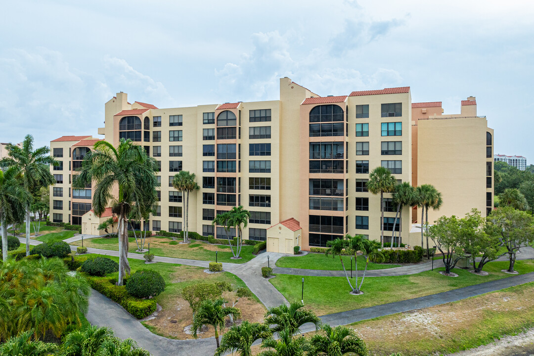 Promenade At Boca Pointe Condos in Boca Raton, FL - Building Photo