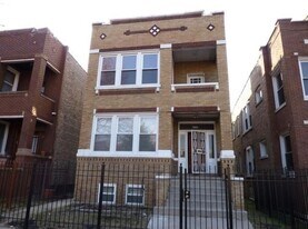6546 S Rockwell St, Unit 2 in Chicago, IL - Building Photo