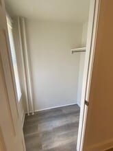 409 Farnsworth Avenue, Unit Apt 1 in Bordentown, NJ - Building Photo - Building Photo