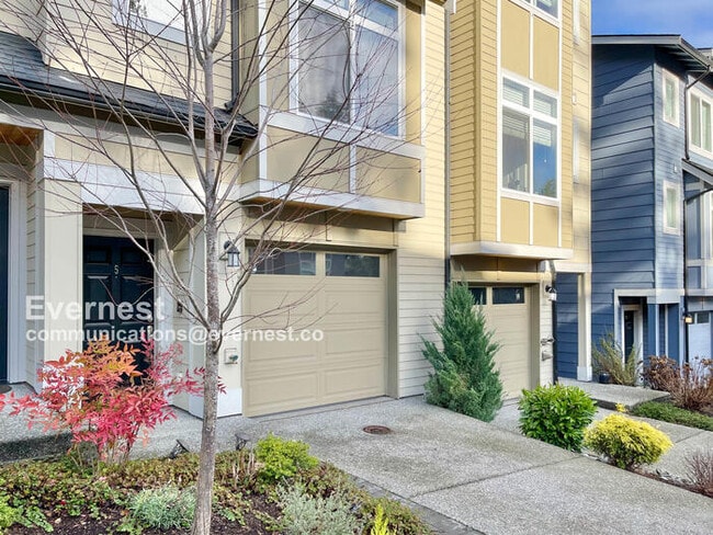 19403 7th Ave W in Lynnwood, WA - Foto de edificio - Building Photo