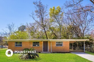 9246 Spottswood Rd in Jacksonville, FL - Building Photo - Building Photo
