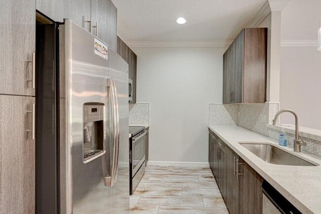 5919 Monterra Club Dr