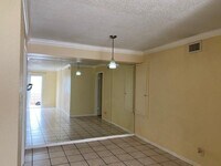 2744 Briarhurst Dr photo'