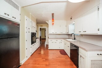 3549 Bainbridge Rd in Cleveland Heights, OH - Building Photo - Building Photo