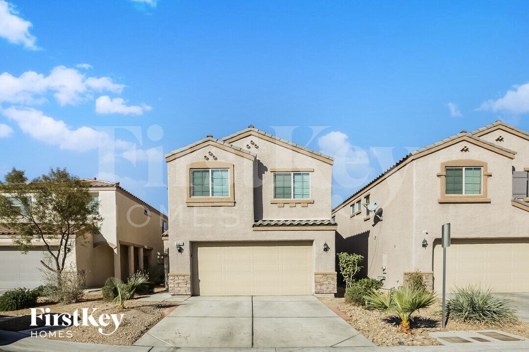 5687 Cascadia Ct in Las Vegas, NV - Building Photo