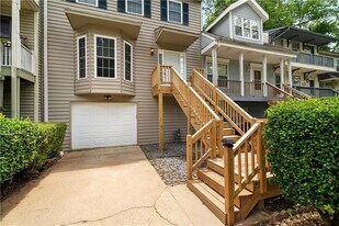 5284 Afton Way in Smyrna, GA - Building Photo