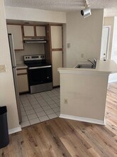 4642 Commander Dr in Orlando, FL - Building Photo - Building Photo