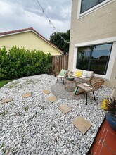 9775 Arbor Meadow Dr in Boynton Beach, FL - Foto de edificio - Building Photo