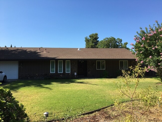 property at 1796 Jamie Dr