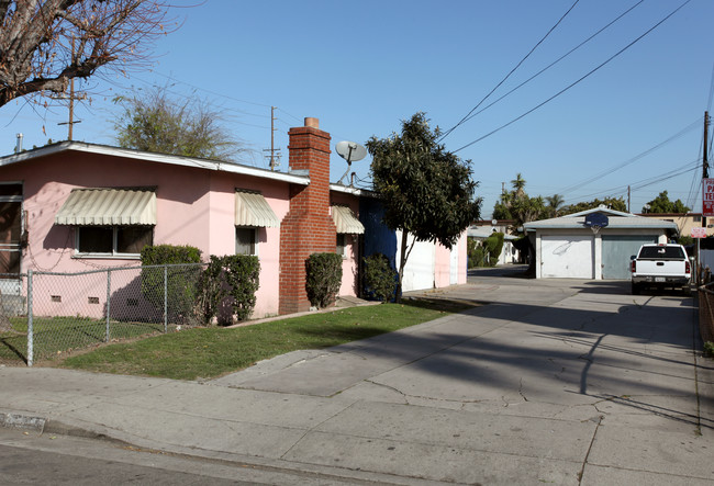 5021 Elizabeth St in Cudahy, CA - Building Photo - Building Photo