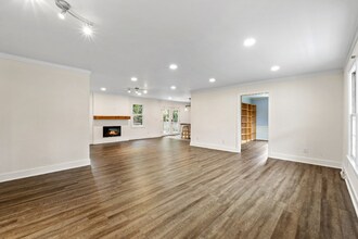 111 Ticonderoga Dr in Greer, SC - Building Photo - Building Photo