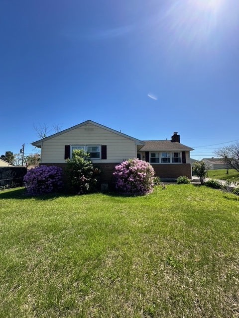 property at 2512 Faulkland Rd