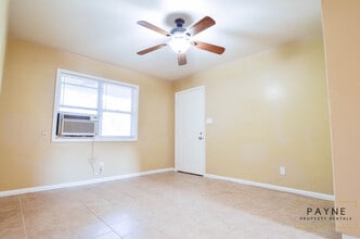4223 Rosemont Dr, Unit 3 in Columbus, GA - Foto de edificio - Building Photo