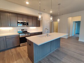 4754 Vlg Vw St in Richland, WA - Building Photo - Building Photo