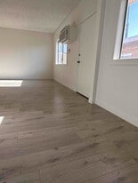 21001 Bryant St in Los Angeles, CA - Building Photo