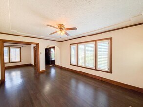 4456 Moraga Ave in Oakland, CA - Building Photo - Building Photo