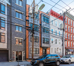 405 Adams St in Hoboken, NJ - Building Photo - Primary Photo