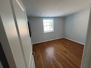 772 Green Bay Rd in Winnetka, IL - Building Photo - Building Photo