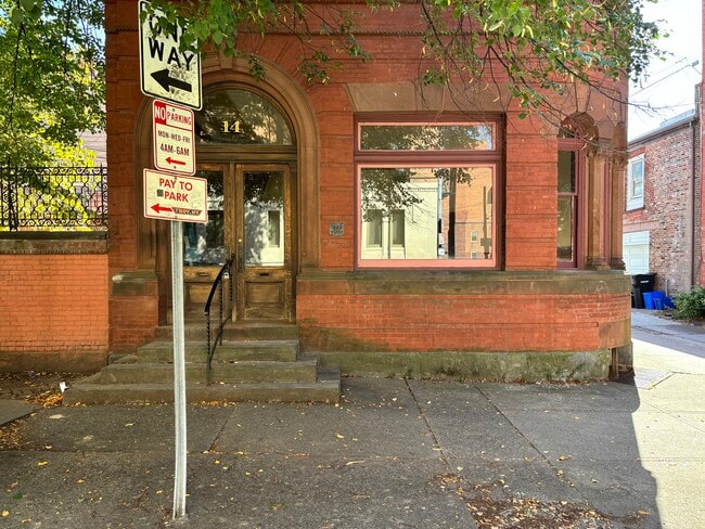 14 State St in Troy, NY - Building Photo - Building Photo