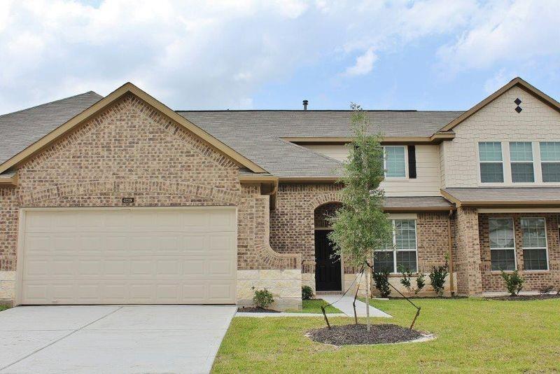 12219 Roy Mix Bohn Lane in Houston, TX - Foto de edificio