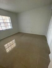 4285 Oak Terrace Dr in Greenacres, FL - Building Photo - Building Photo