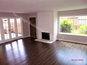 17513 Ashburton Rd in San Diego, CA - Building Photo - Building Photo