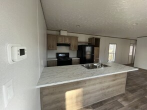 6 Moon Shadow Ln in Asheville, NC - Building Photo - Building Photo