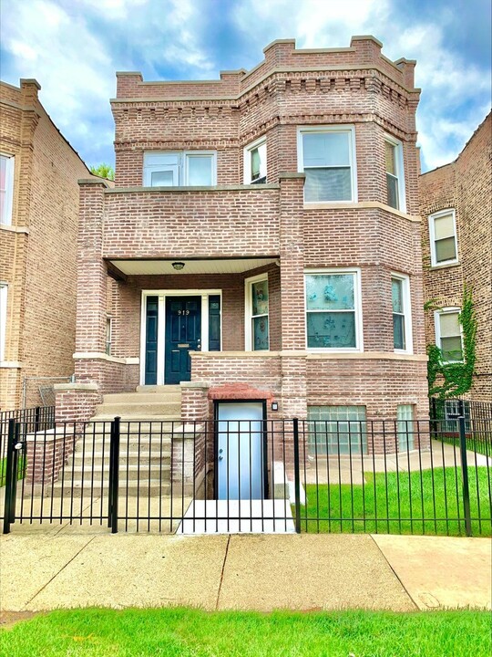 919 N Leamington Ave in Chicago, IL - Building Photo