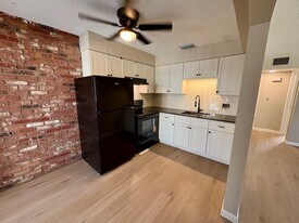 155 New York Ave in Dunedin, FL - Building Photo