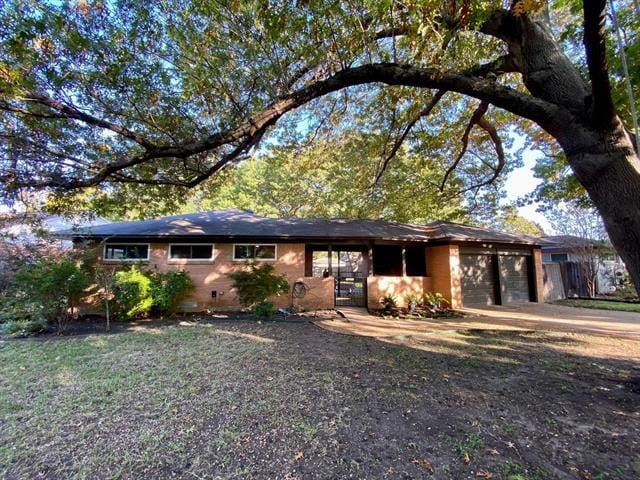 property at 7120 Dalewood Ln