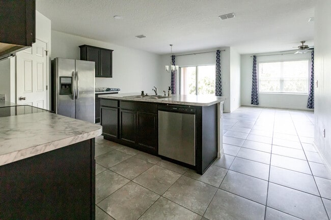 1219 SW Patricia Ave in Port St. Lucie, FL - Building Photo - Building Photo