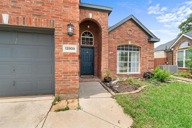12809 Conifer Ln in Euless, TX - Building Photo - Building Photo